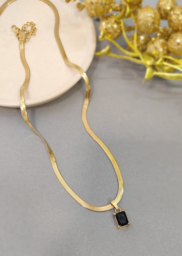 ANTI TARNISH BLACK STONE PENDANT CHAIN