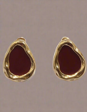 STYLISH MOLTEN GOLD STATEMENT STUD EARRING