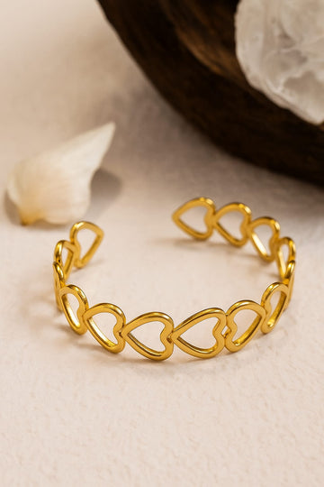 GOLD TONE PLATED CHUNKY HEART BRACELET