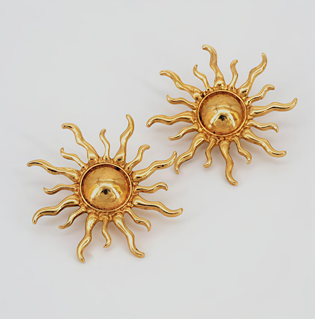 ANTITARNISH GOLDEN AURA SUN RAYS EARRING