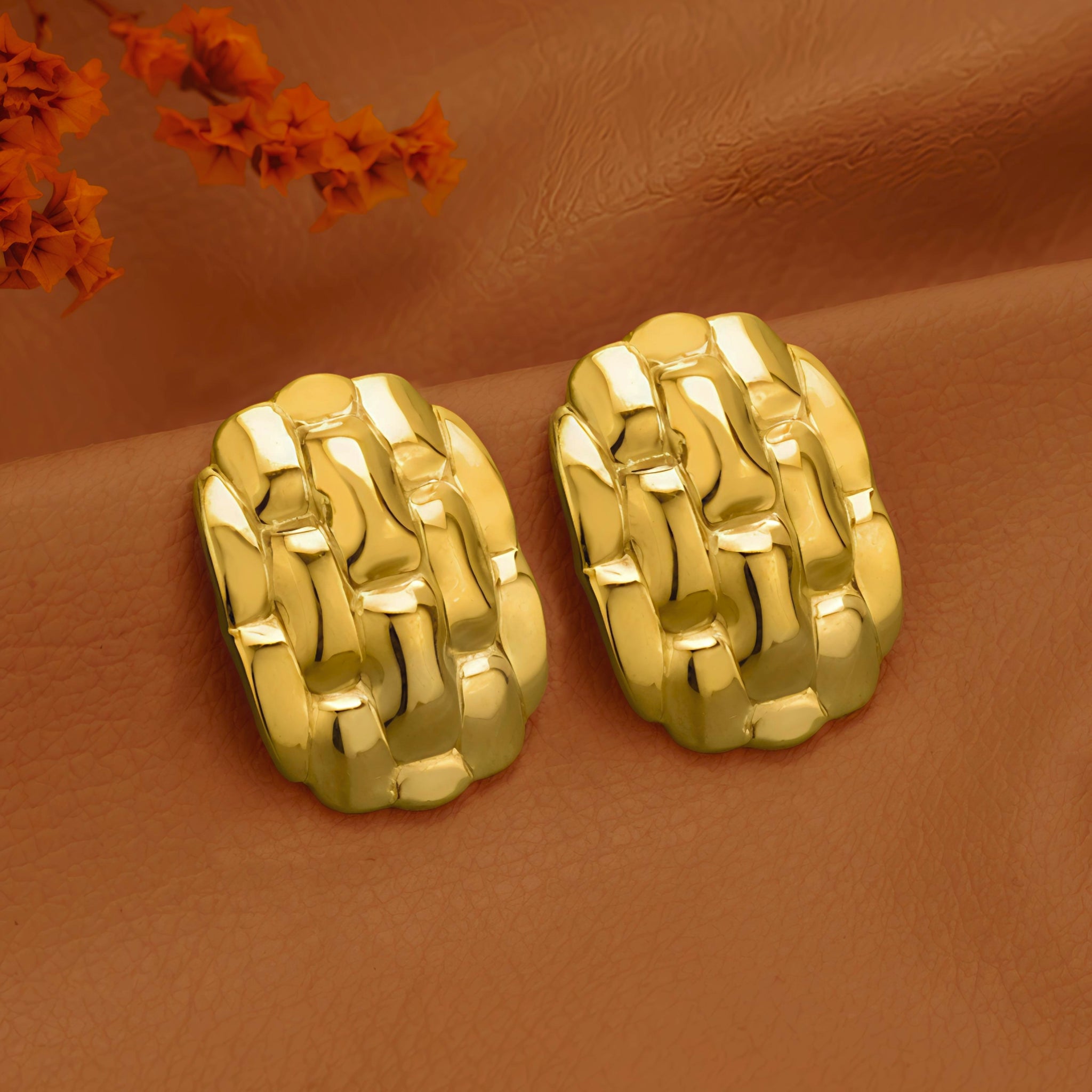 ANTITARNISH TEXTURED OVAL STUD EARRING