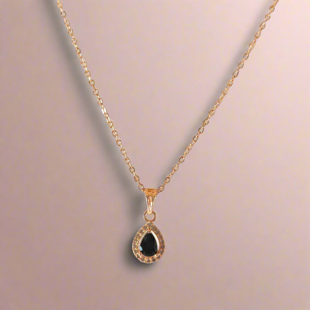 ROSE GOLD PLATED OVAL SHAPE BLACK PENDANT CHAIN