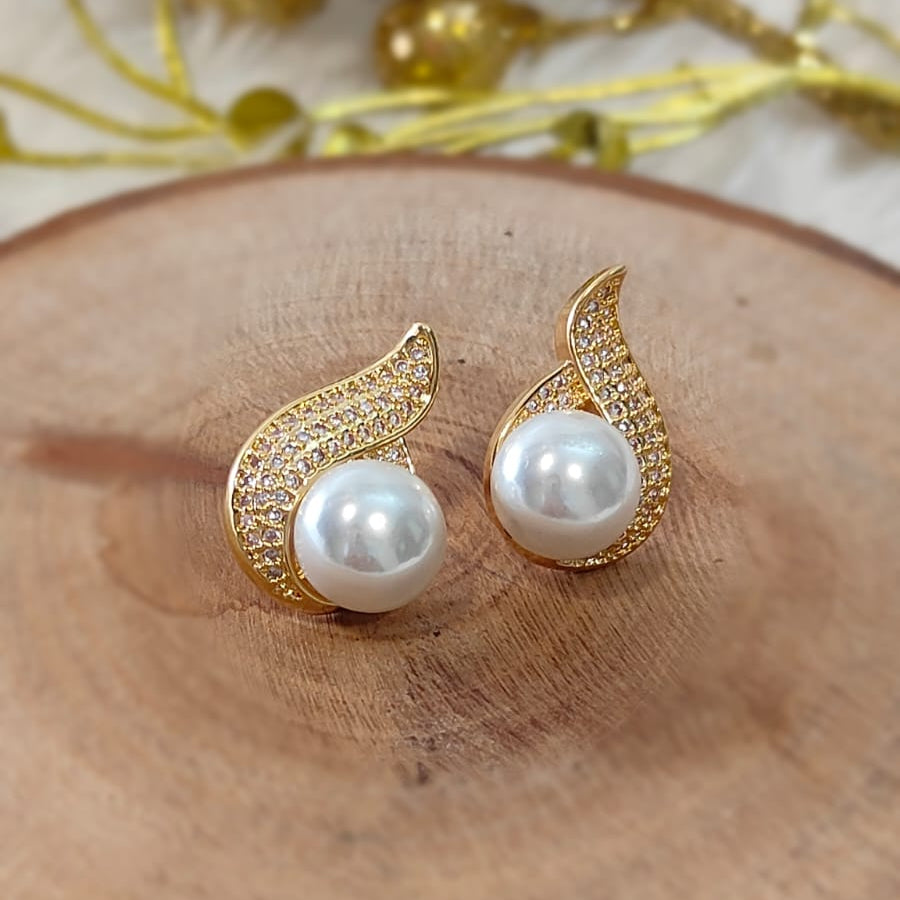 925 STERLING SILVER PLATED GOLDEN PEARL EARRING
