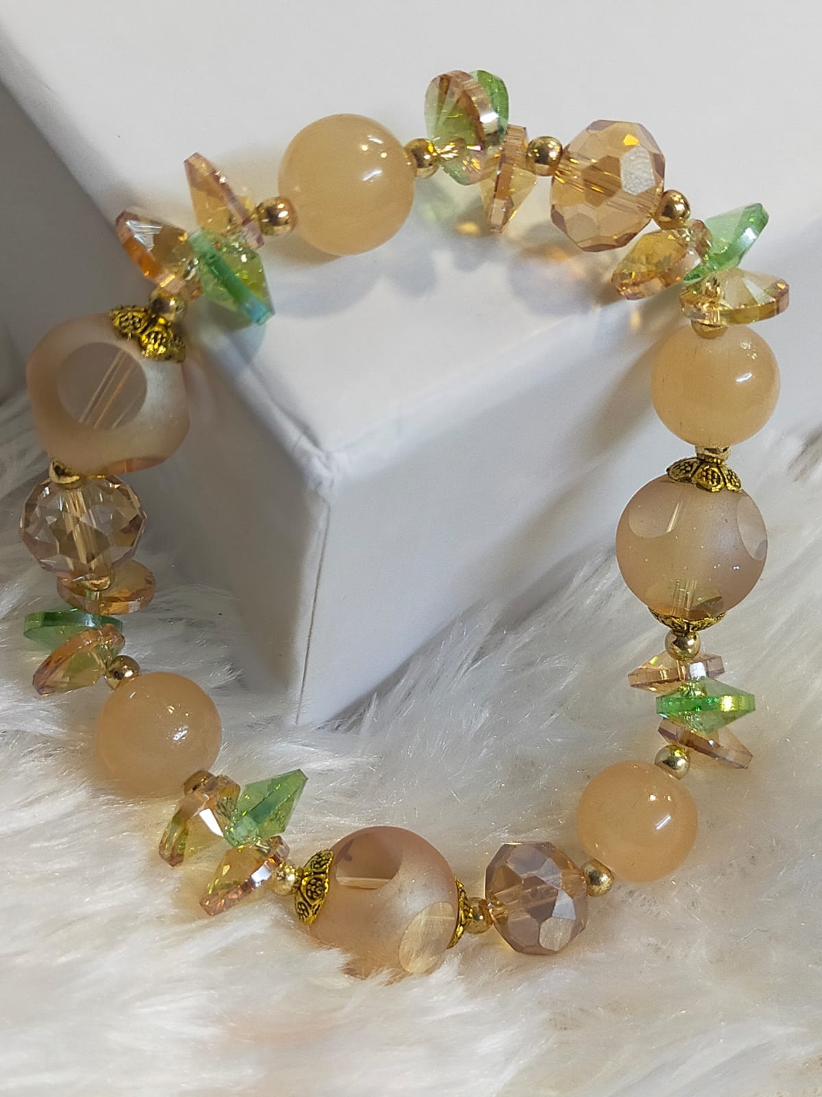 STYLISH GOLDEN BROWN ROUND CRYSTALBEADED BRACELET FOR WOMEN AND GIRLS