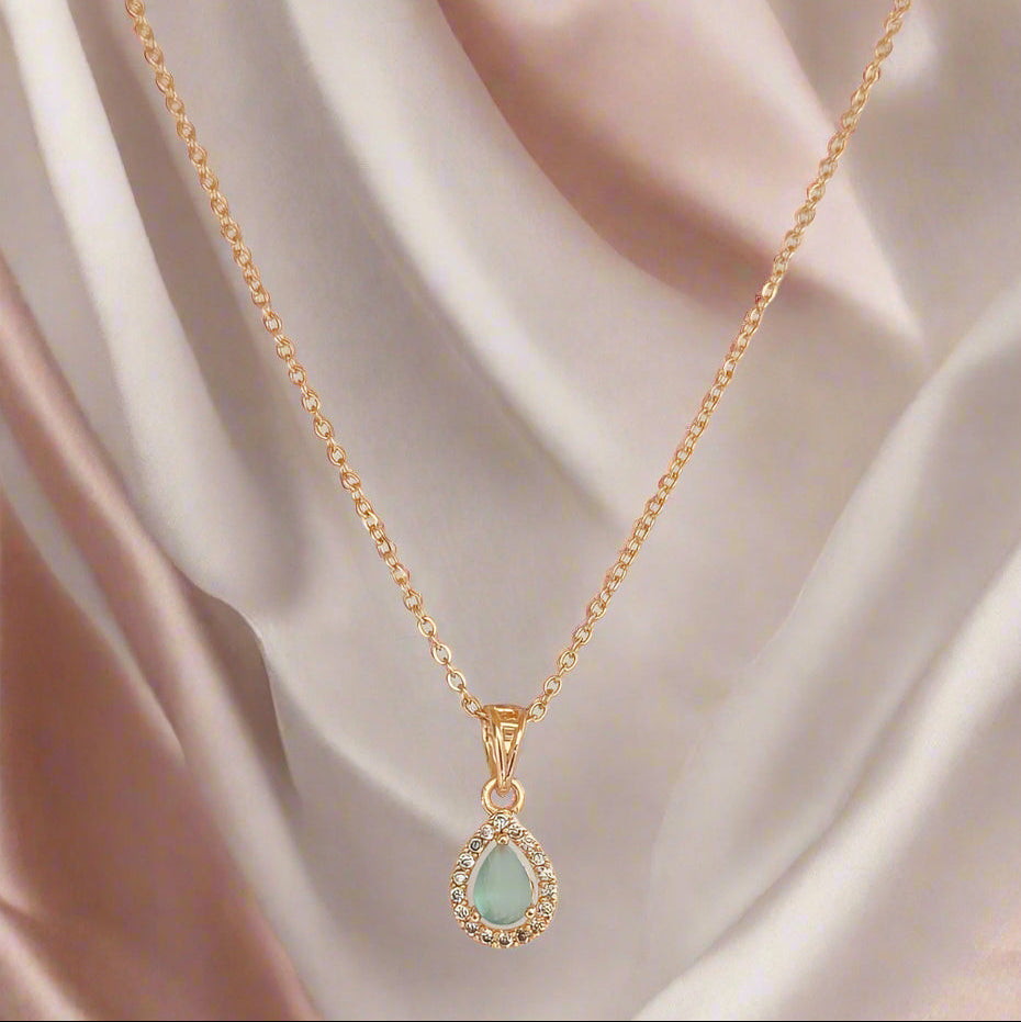 ROSE GOLD PLATED OVAL SHAPE MINT GREEN PENDANT CHAIN