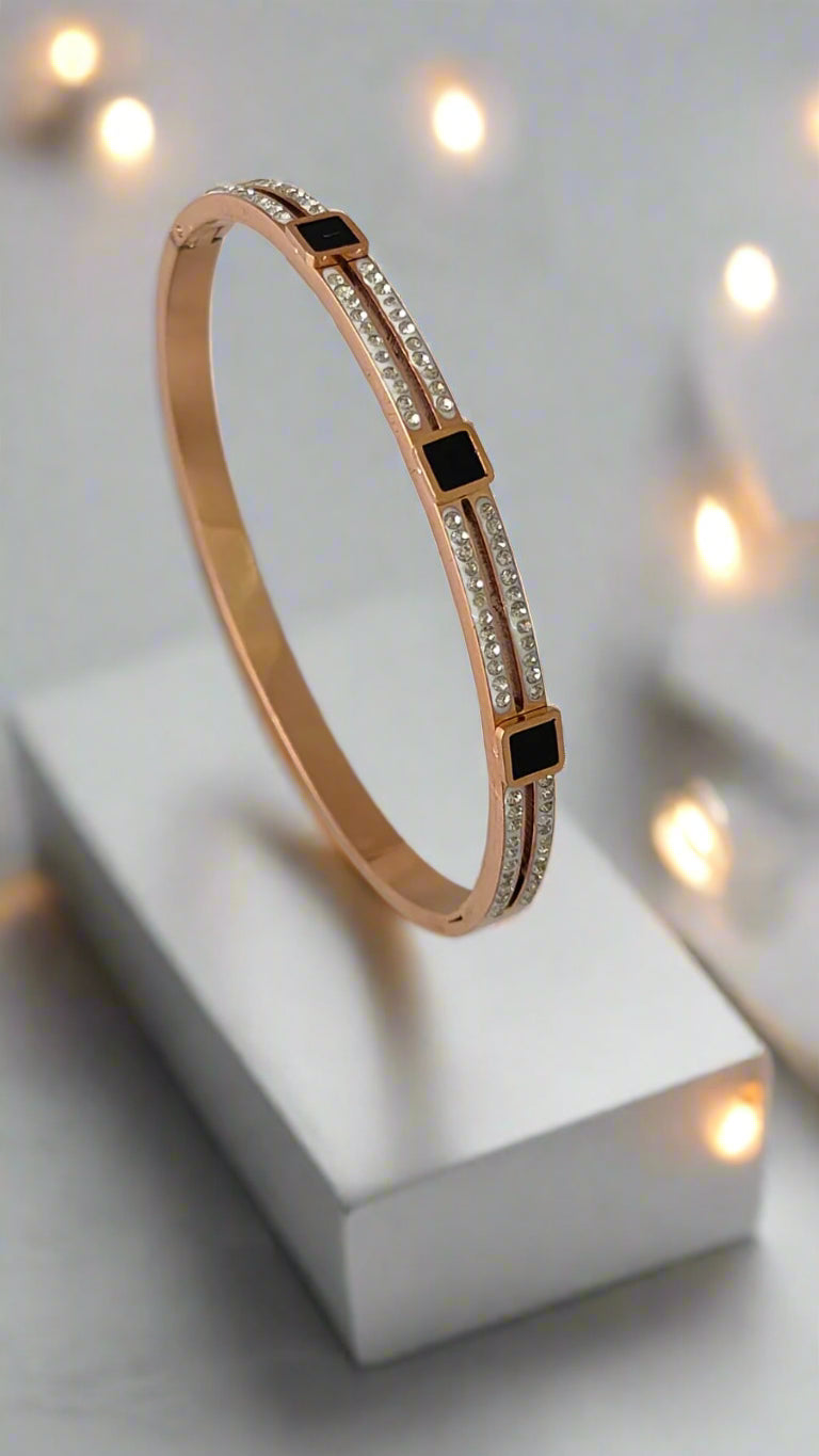 ANTI TARNISH  STYLISH BLACK STUDDED  CUFF DIAMOND  BRACELET