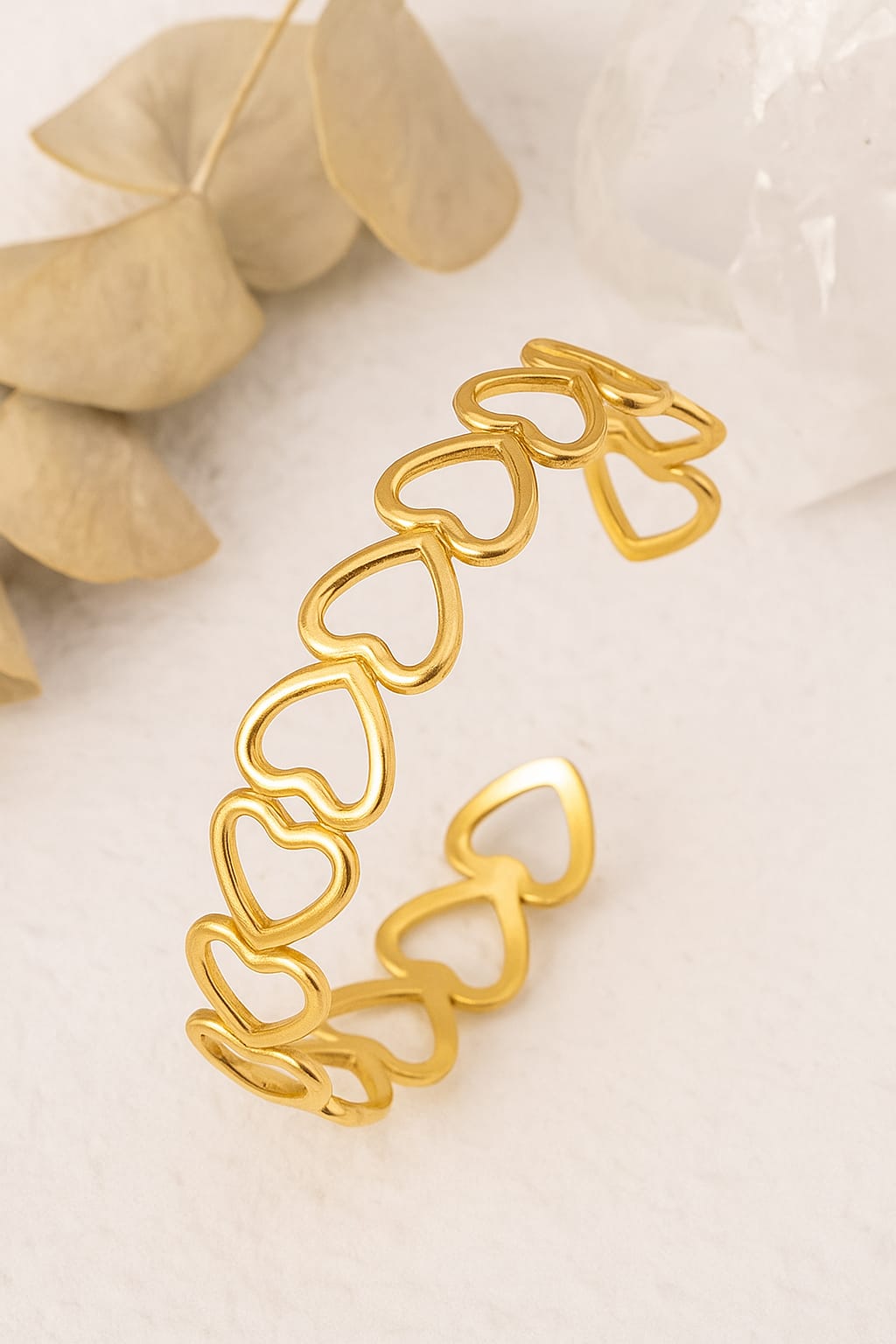 GOLD TONE PLATED CHUNKY HEART BRACELET