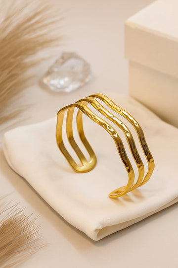 ANTI TARNISH GOLD TONE PLATED CHUNKY BRACELET